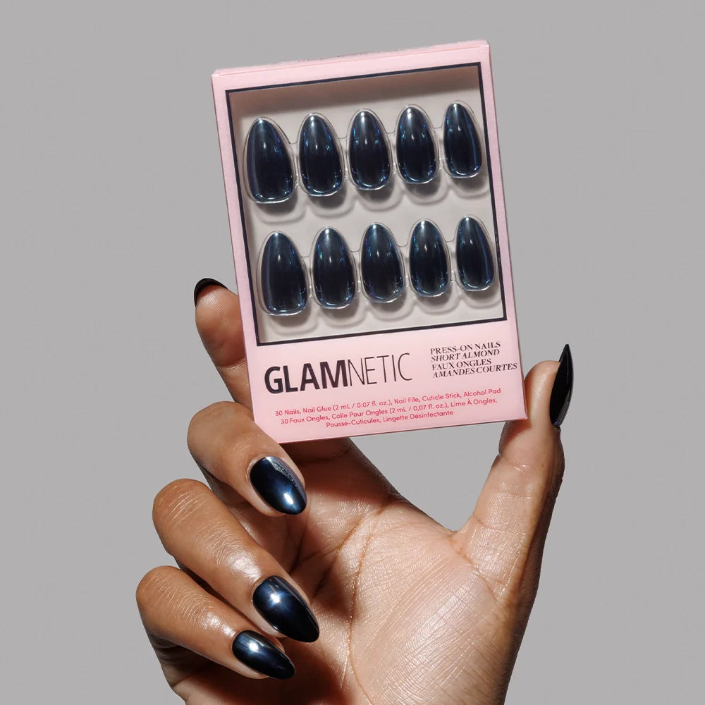 Boxed press-on nail tips