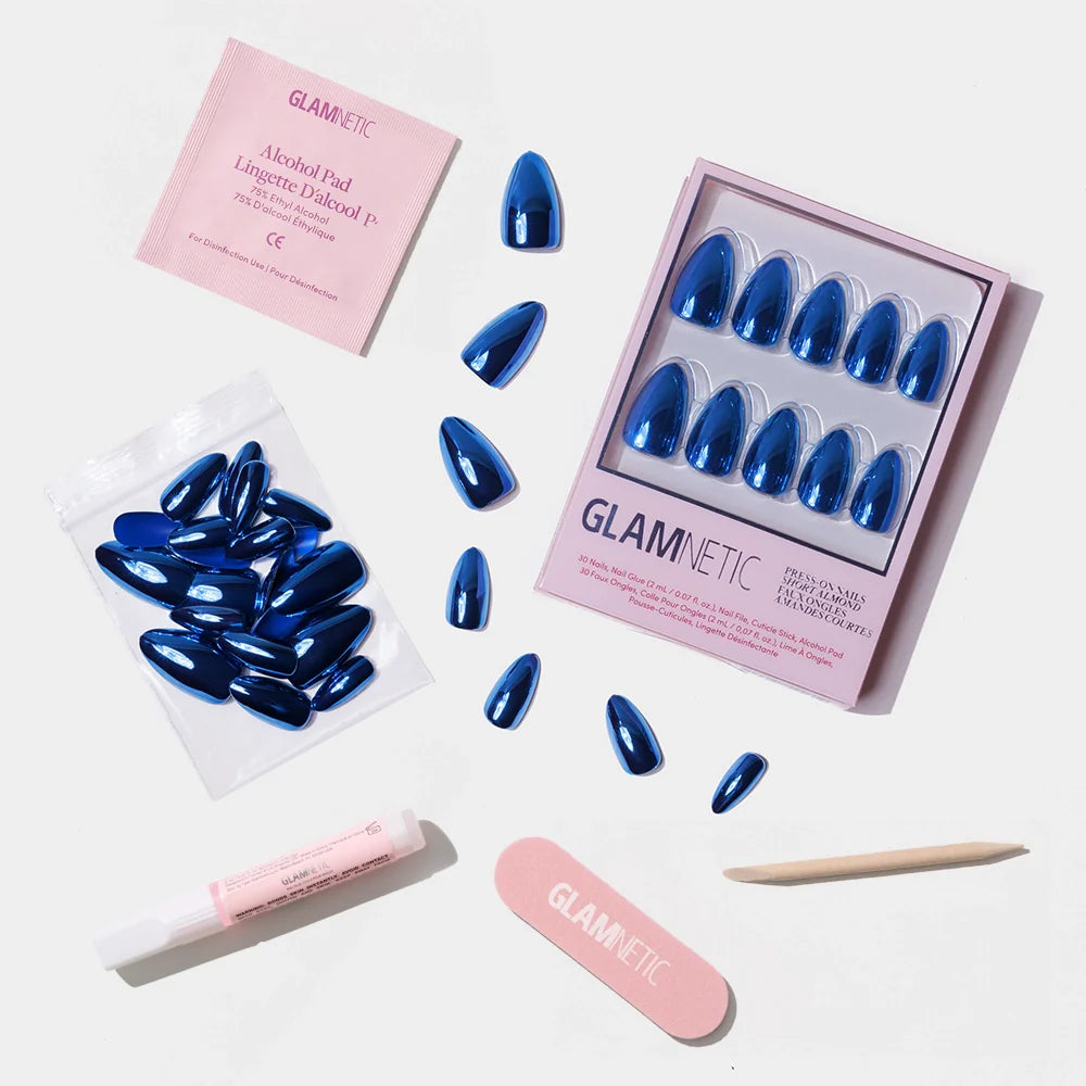 Glamnetic press-on nails kit