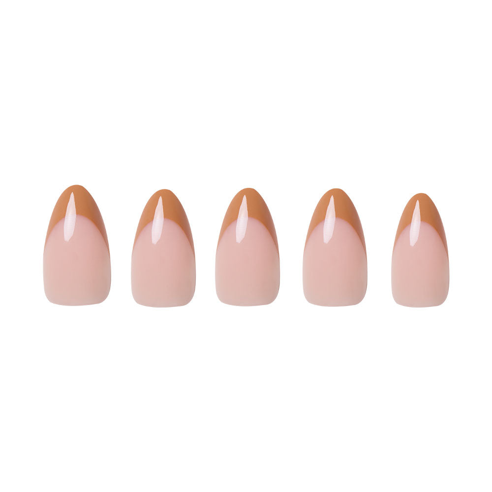 Five reusable glamnetic Café Crème nails feature a nude pink base with brown diagonal French tips, arranged in a row on a white background for a chic, cozy vibe.