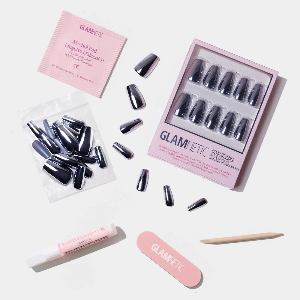 Glamnetic press-on nails kit