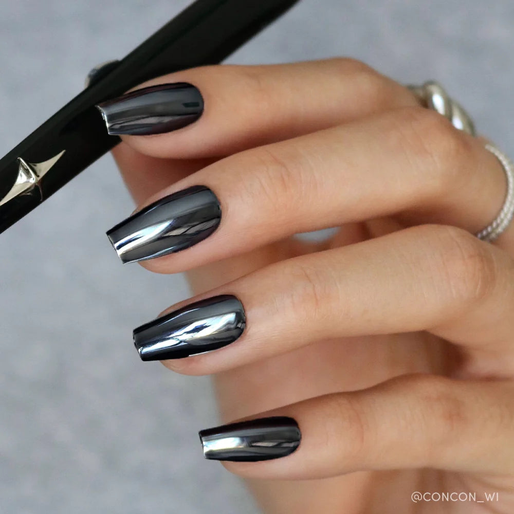 Metallic chrome press-on nails